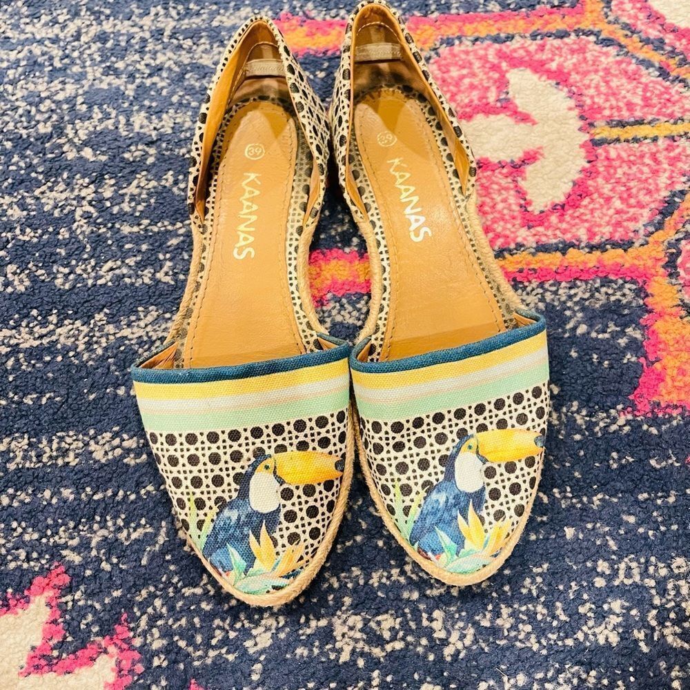 EUC Revolve Kaanas Toucan Espadrille Flats 39/9